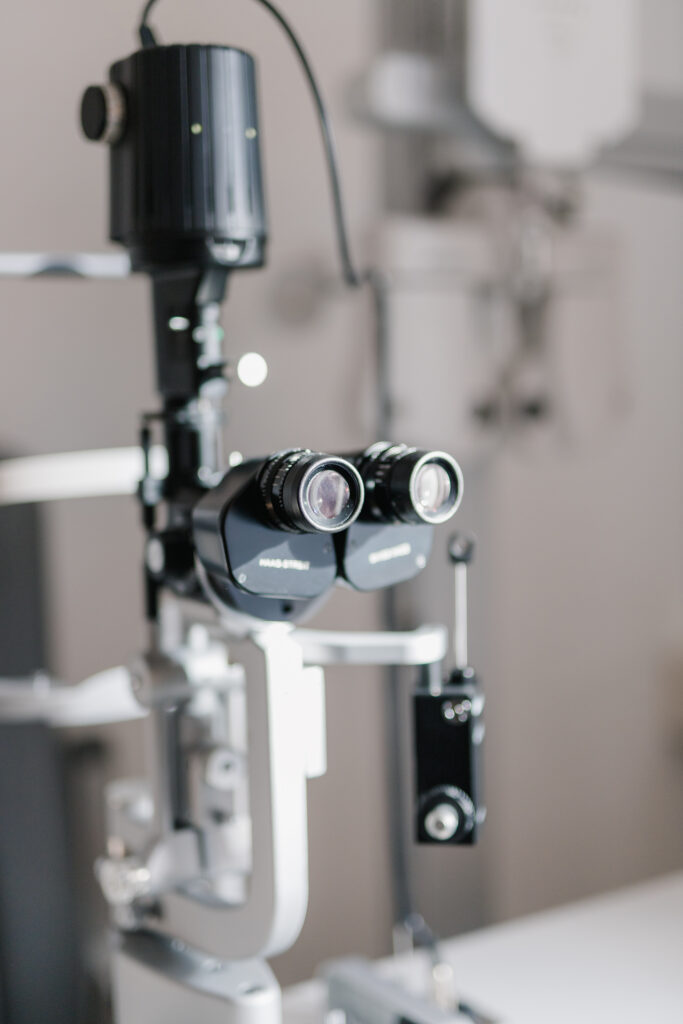 Ophthalmologist Stockerau 1 Eye control device